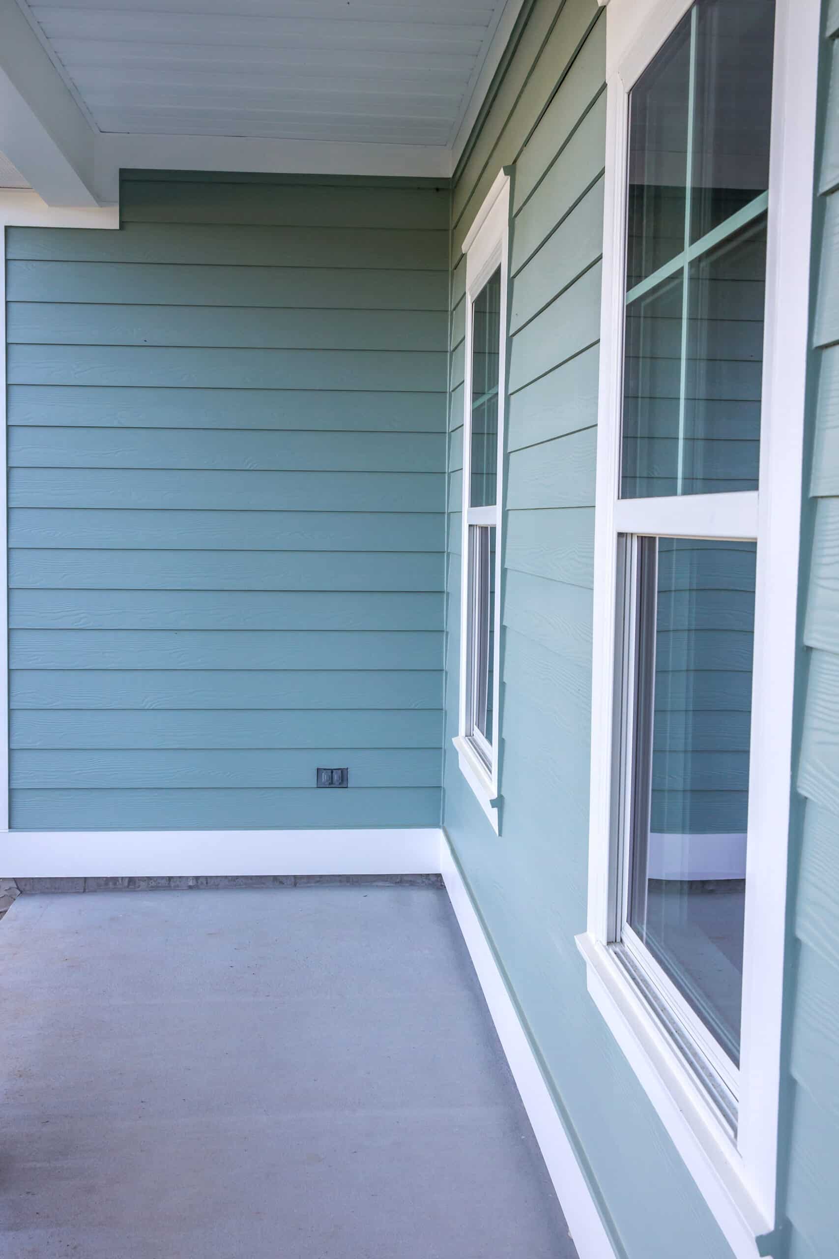 Installing Vinyl Siding Around Windows KV construction LLC