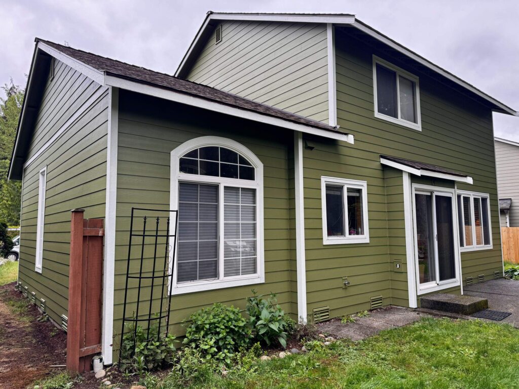 new cedarmill siding replacement in Everett wa
