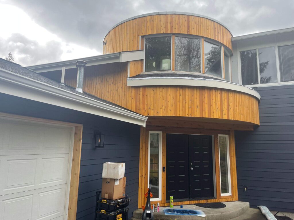 cedar siding combinatin with lap siding