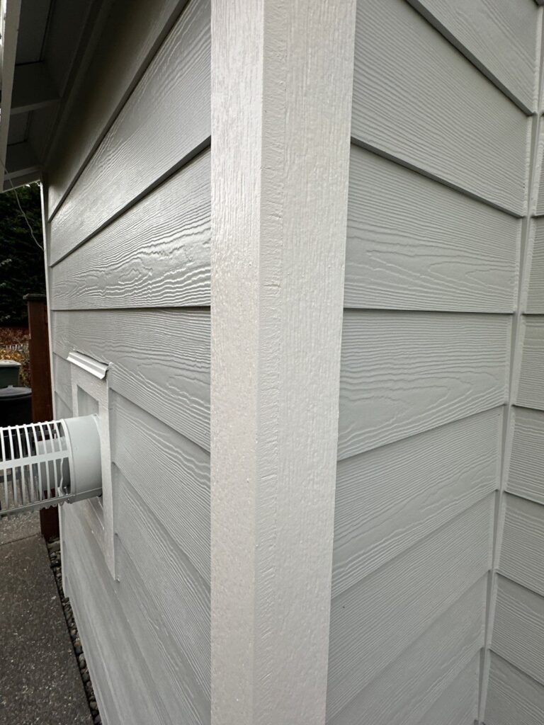 cedarmill siding and corners