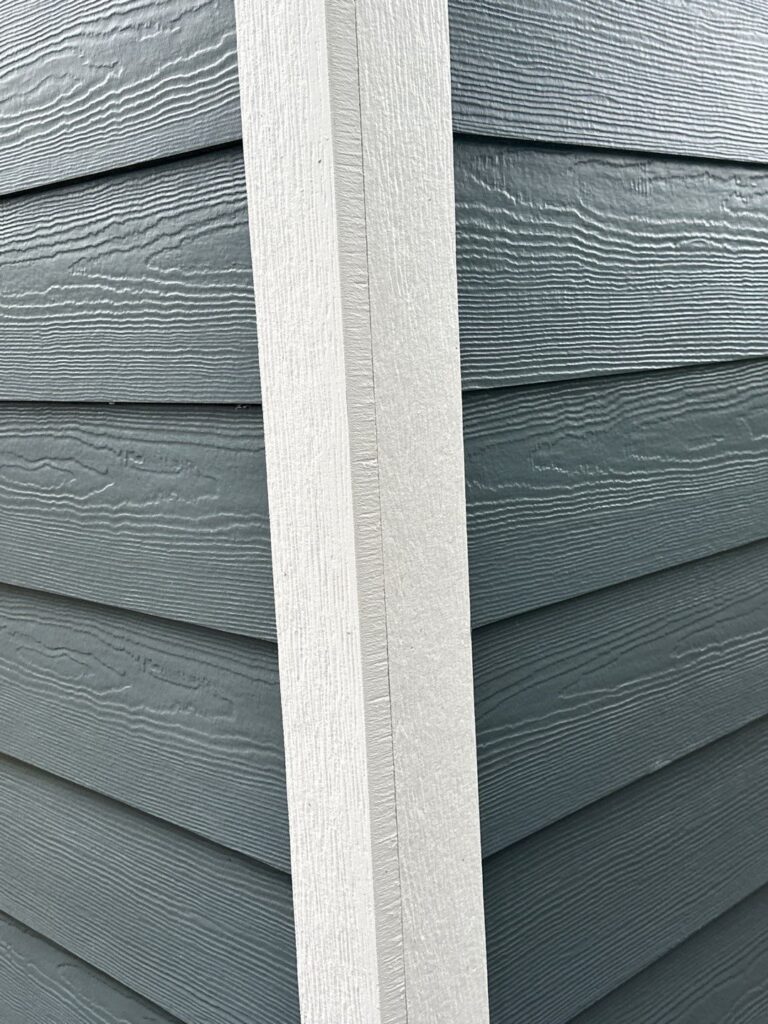 rustic corners with cedarmil siding