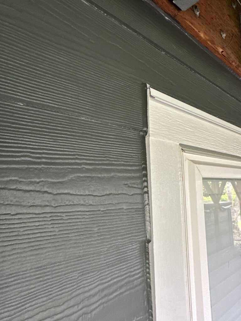 window trim and lap siding corner joint and caulking
