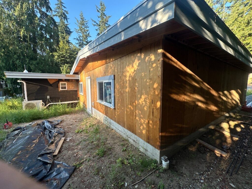 siding installaion on single family residence one level rambler home in lake stevens