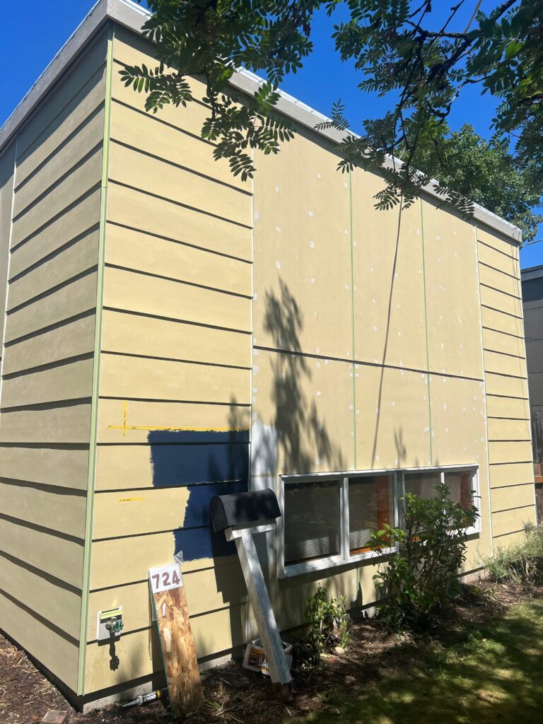 Smooth Hardie lap siding installed per plan