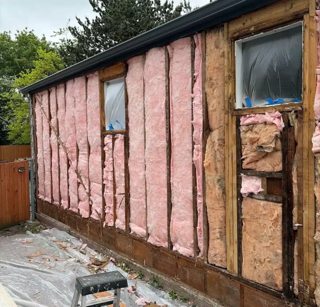 QUAD MAX caulking application on James Hardie siding project