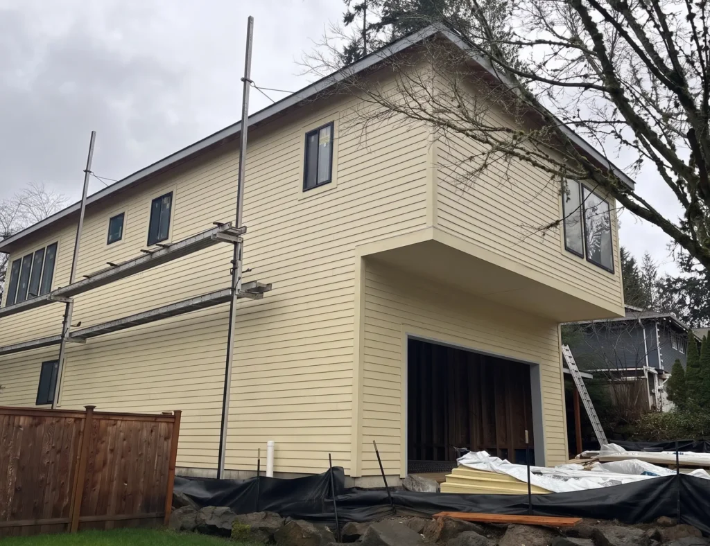 Exterior block flashing on James Hardie siding project
