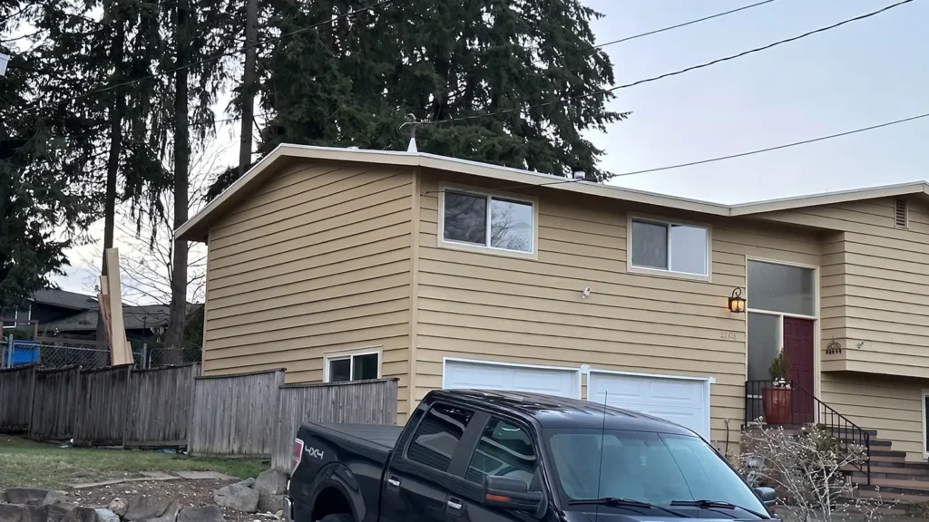Fiber cement siding profile detail in Edmonds