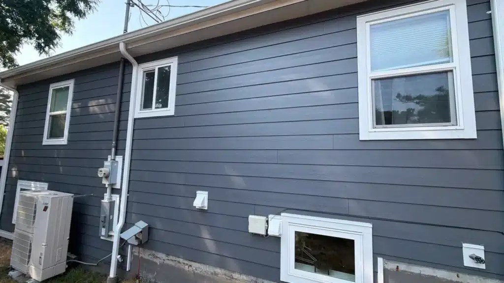 Fiber cement siding profile detail in Seattle