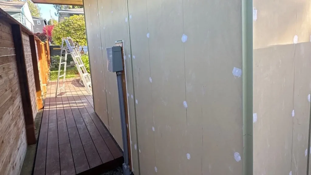 Fiber cement siding profile detail in Seattle